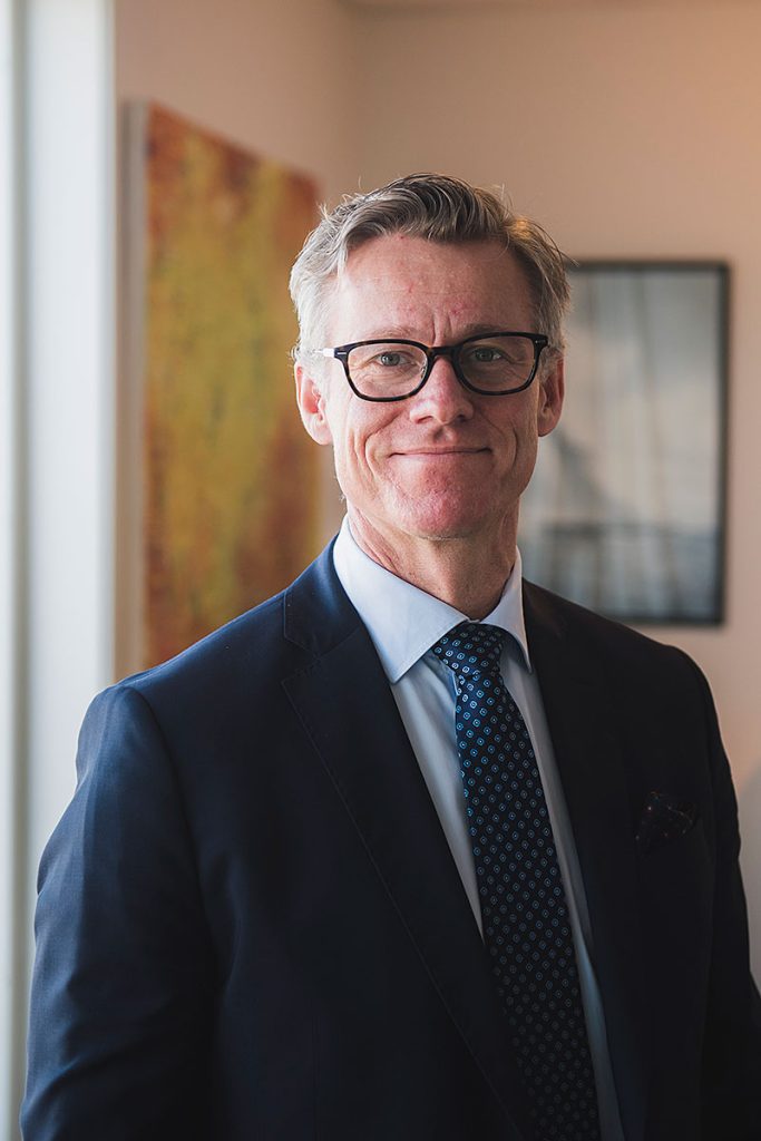 Grant-Larsen-bilde_1200x800